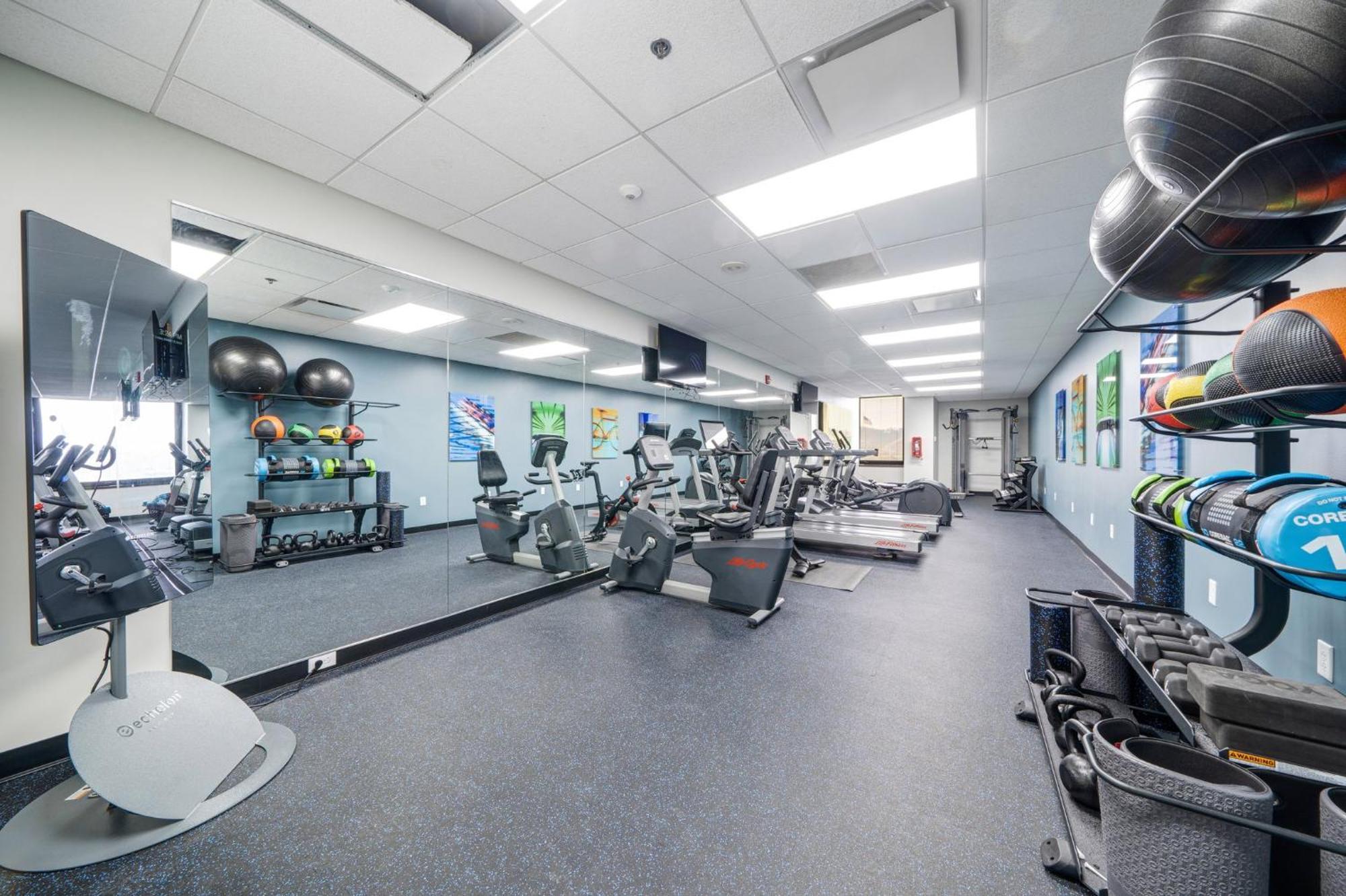 Sprawling Stadium Views Wonderful Location 24-7 Parking Gym Lounge 피츠버그 외부 사진
